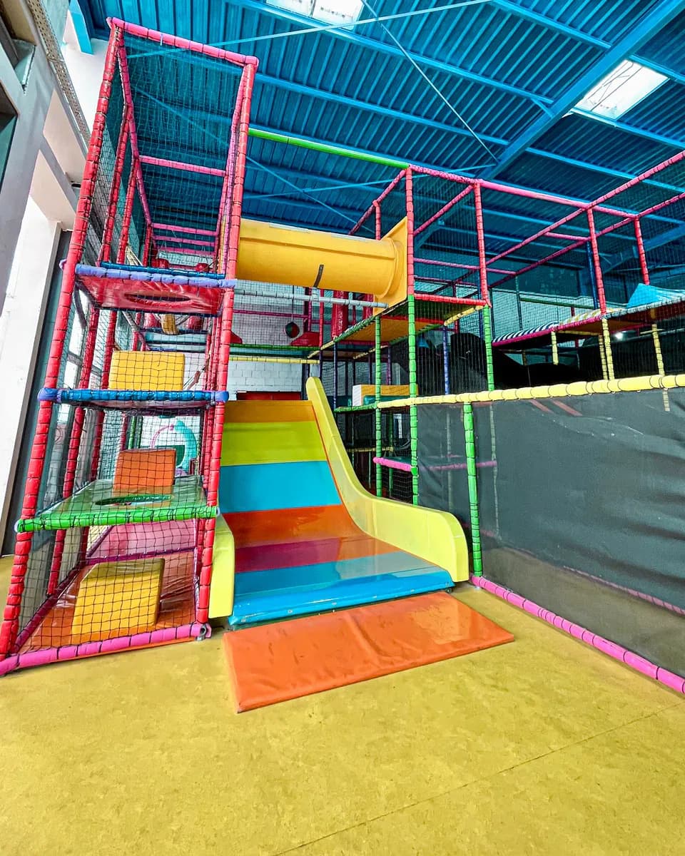 Indoor Trampoline & Adventure Park