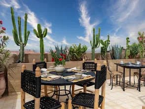 Moroccan Spa & Jacuzzi Retreat