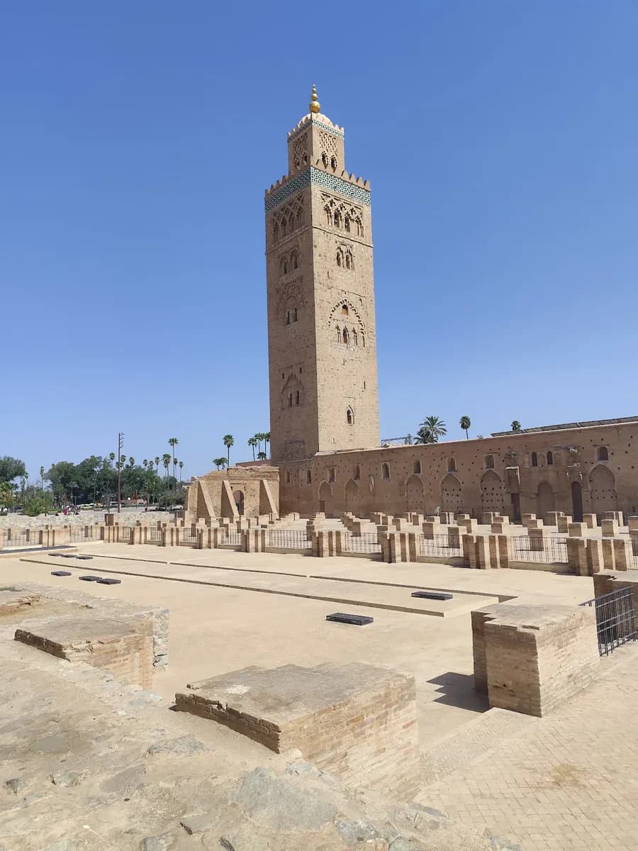 Marrakesh Tour Guide 2