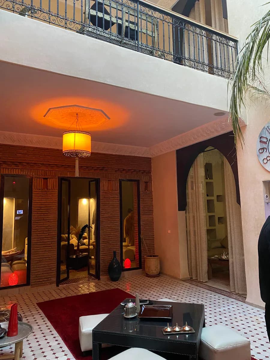Traditional Moroccan Hammam & Mint Tea Experience