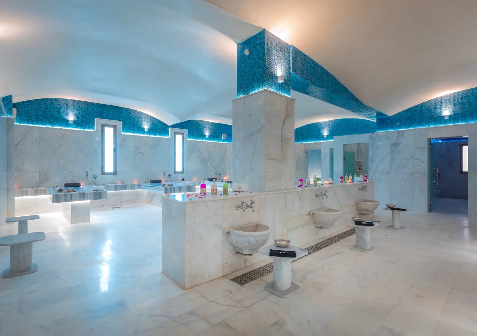 Traditional Moroccan Hammam Ritual with Mint Tea